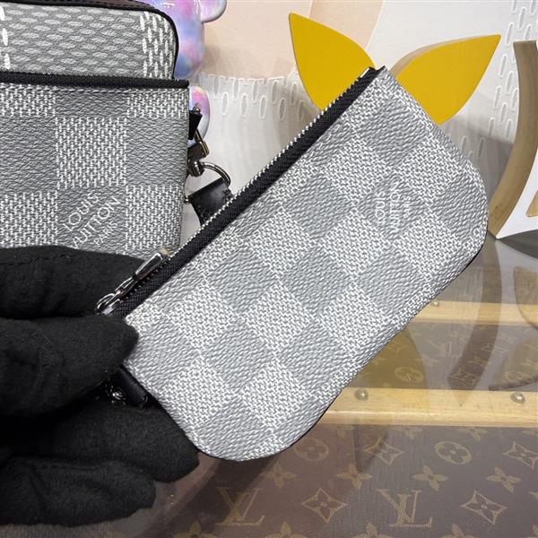 2026120195757149 500